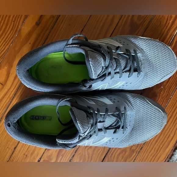 New Balance Men’s 675v2 size 12 - Picture 4 of 15